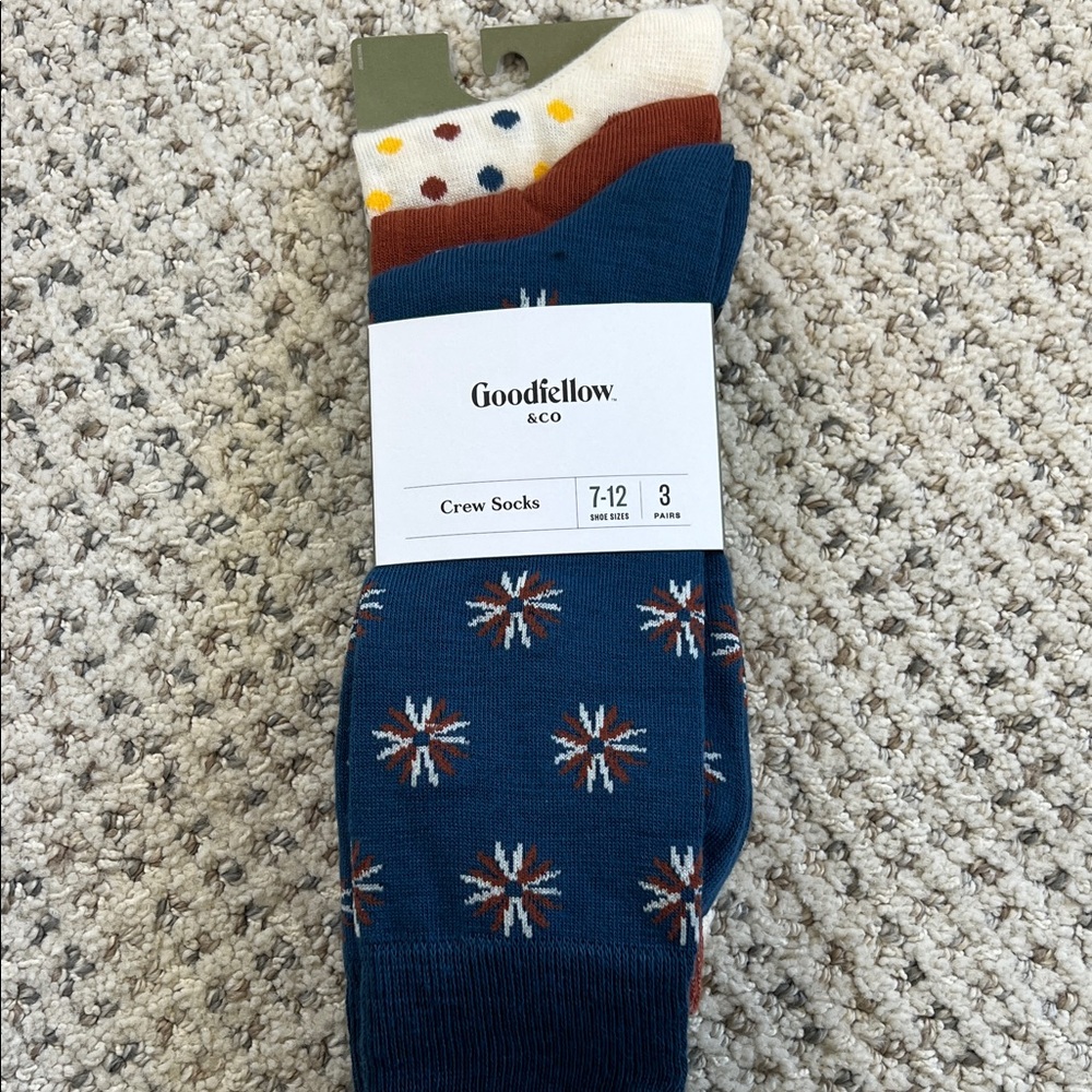 NWT Goodfellow & Co Men's Patterned Crew Socks - set of 3.  Sizes 7-12